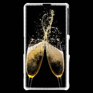 Coque Sony Xperia Z1 Compact Coupes de champagne sur fond noir