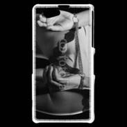 Coque Sony Xperia Z1 Compact Mains liées