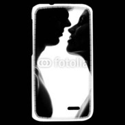 Coque HTC Desire 310 Couple d'amoureux en noir et blanc