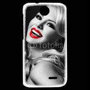 Coque HTC Desire 310 Rouge à lèvres Fashion en noir et blanc