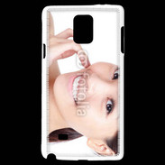 Coque Samsung Galaxy Note 4 Femme asiatique glamour et souriante