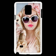 Coque Samsung Galaxy Note 4 Femme glamour avec chihuahua