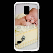Coque Samsung Galaxy S5 Mini Bébé dormant dans un tiroir