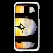 Coque Samsung Galaxy S5 Mini Danseuse yoga temple couché de soleil