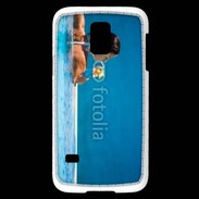 Coque Samsung Galaxy S5 Mini Femme sirotant un cocktail face à la mer