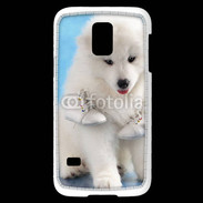 Coque Samsung Galaxy S5 Mini Chien blanc et paire de chaussons