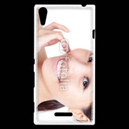 Coque Sony Xperia T3 Femme asiatique glamour et souriante