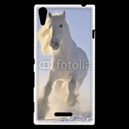 Coque Sony Xperia T3 Cheval blanc dans la neige