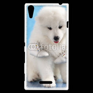 Coque Sony Xperia T3 Chien blanc et paire de chaussons