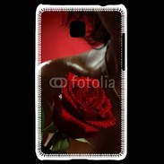 Coque LG Optimus L3 II Belle rose rouge 500