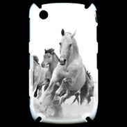 Coque Blackberry 8520 Chevaux en noir et blanc