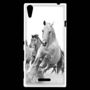 Coque Sony Xperia T3 Chevaux en noir et blanc