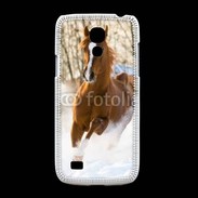 Coque Samsung Galaxy S4mini Cheval arabe dans la neige 100