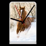 Pendule de bureau Cheval arabe dans la neige 100