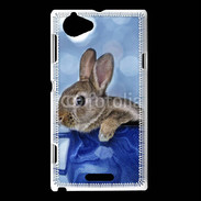 Coque Sony Xperia L Lapin dans un mug bleu