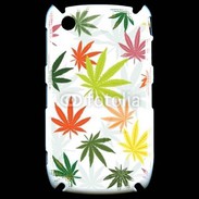 Coque Blackberry 8520 Marijuana leaves
