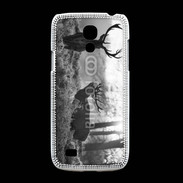 Coque Samsung Galaxy S4mini Cerf en noir et blanc 150