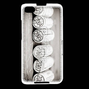 Coque Blackberry Z30 Bouchons de bouteille de vin en noir et blanc 12