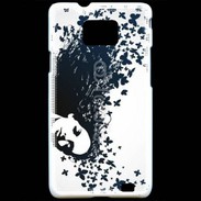 Coque Samsung Galaxy S2 Woman with a butterflies in hair.
