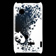 Coque Sony Xperia Typo Woman with a butterflies in hair.