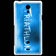 Coque Sony Xperia T Triathlon sur fond bleu