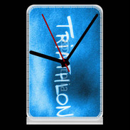 Pendule de bureau Triathlon sur fond bleu