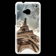 Coque HTC One Tour Eiffel vue d'en bas