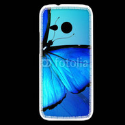 Coque HTC One Mini 2 Papillon sur fond bleu