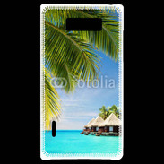 Coque LG Optimus L7 Palmier et bungalow dans l'océan indien