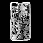 Coque Blackberry Z30 graffiti seamless background en noir et blanc