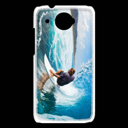 Coque HTC Desire 601 Surfer dans un rouleau