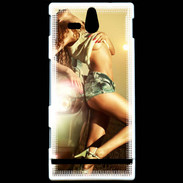 Coque Sony Xperia U Femme sexy Voiture