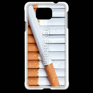 Coque Samsung Galaxy Alpha Fond avec cigarettes