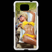 Coque Samsung Galaxy Alpha Femme sexy sur un transat de plage