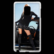 Coque Samsung Galaxy Note Edge Femme blonde sexy voiture noire