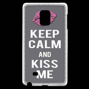 Coque Samsung Galaxy Note Edge Keep Calm Kiss me Gris