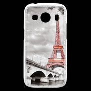 Coque Samsung Galaxy Ace4 Tour Eiffel rouge sur fond en noir et blanc