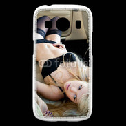 Coque Samsung Galaxy Ace4 Femme sexy blonde à l'intérieur d'une voiture