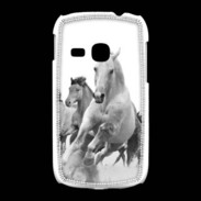 Coque Samsung Galaxy Young Chevaux en noir et blanc