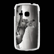 Coque Samsung Galaxy Young Lionne sur une dune