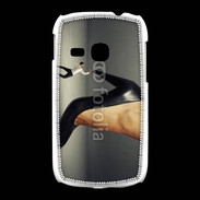 Coque Samsung Galaxy Young Homme sous escarpin