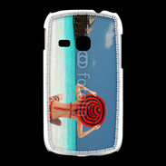 Coque Samsung Galaxy Young Femme assise sur la plage