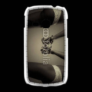 Coque Samsung Galaxy Young Femme et menottes