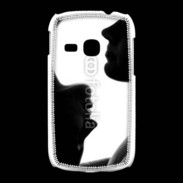 Coque Samsung Galaxy Young Couple en noir et blanc 10