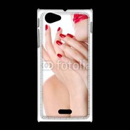 Coque Sony Xpéria J Sexy et glamour bouche rouge à lèvre et vernis à ongles rouges