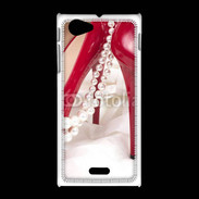 Coque Sony Xpéria J Escarpins rouges et perles