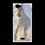 Coque Sony Xpéria J Cheval blanc dans la neige