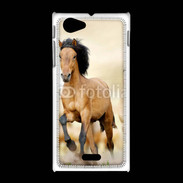 Coque Sony Xpéria J Chevaux dans la prairie
