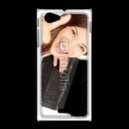 Coque Sony Xpéria J Femme souriante ordinateur