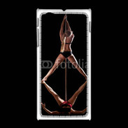 Coque Sony Xpéria J Sexy danse avec 2 femmes